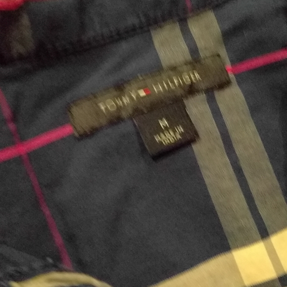 Beautiful dress by Tommy Hilfiger 🌟🍀🌸 - Picture 11 of 16